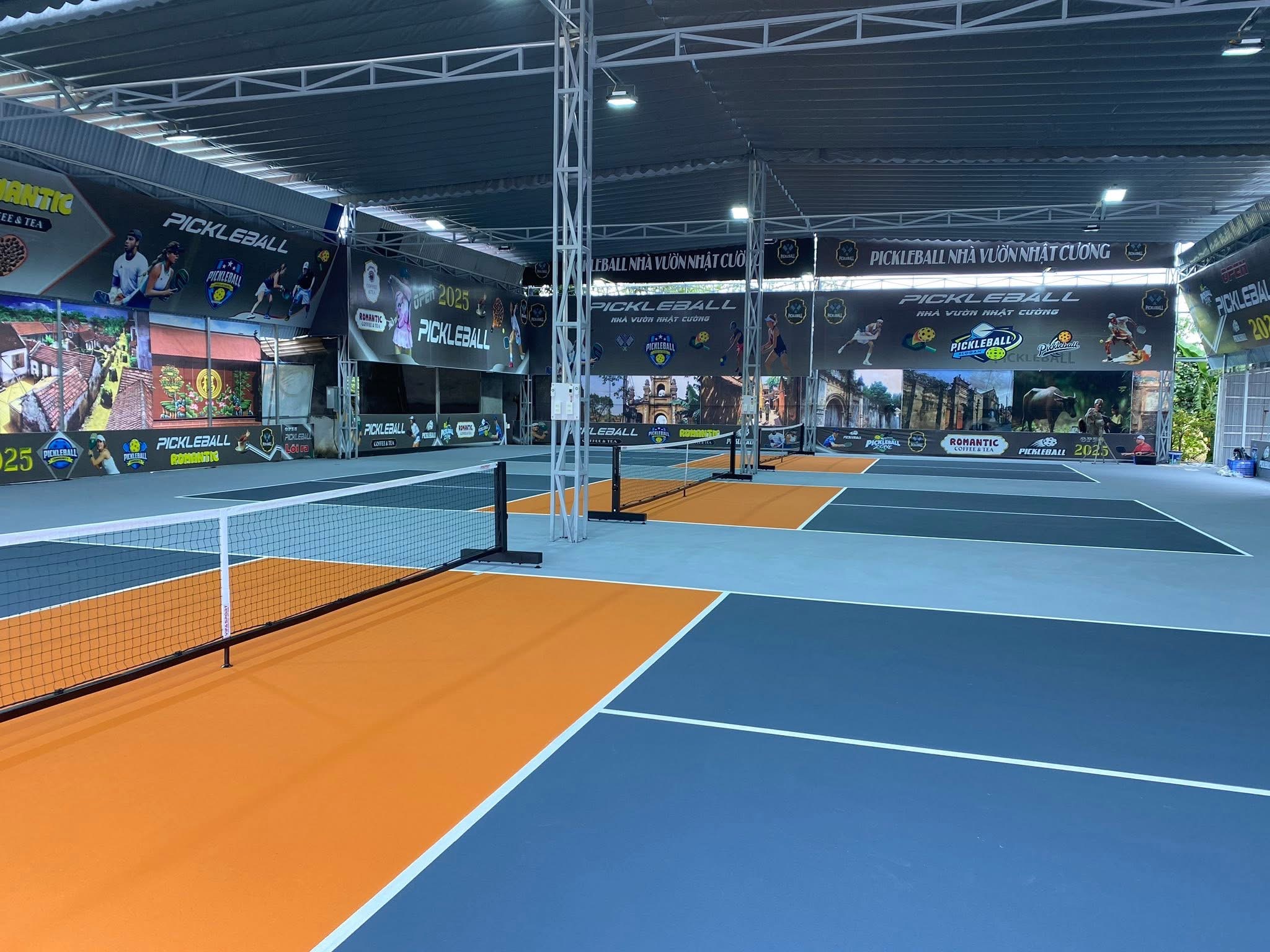 Sơn sàn sân thể thao